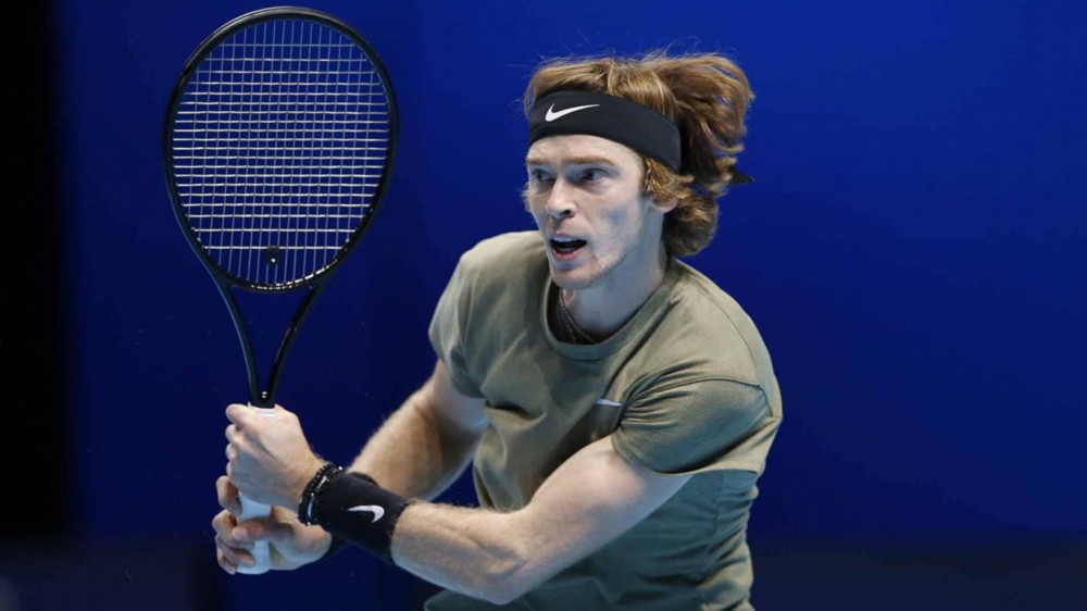 背后蕴含着 背后蕴含着