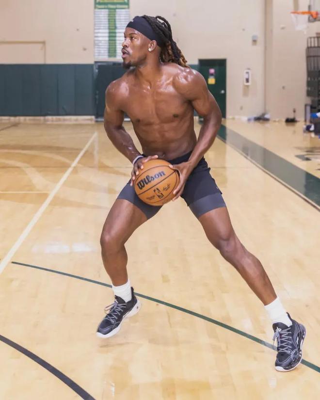 随着极限运 随着极限运