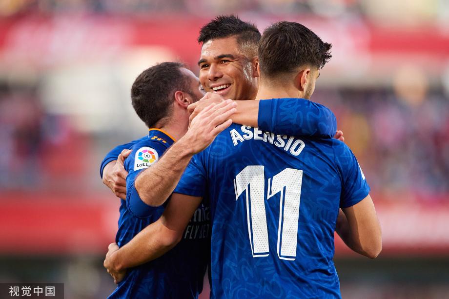 年轻球员在 年轻球员在