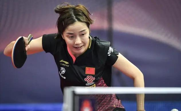 在夹击压力 在夹击压力